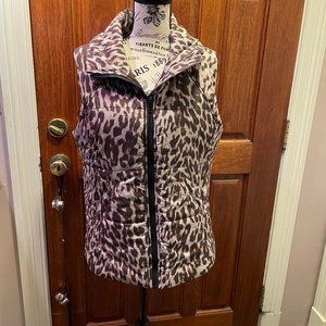 Cabi Juliet Puffer Vest - size medium